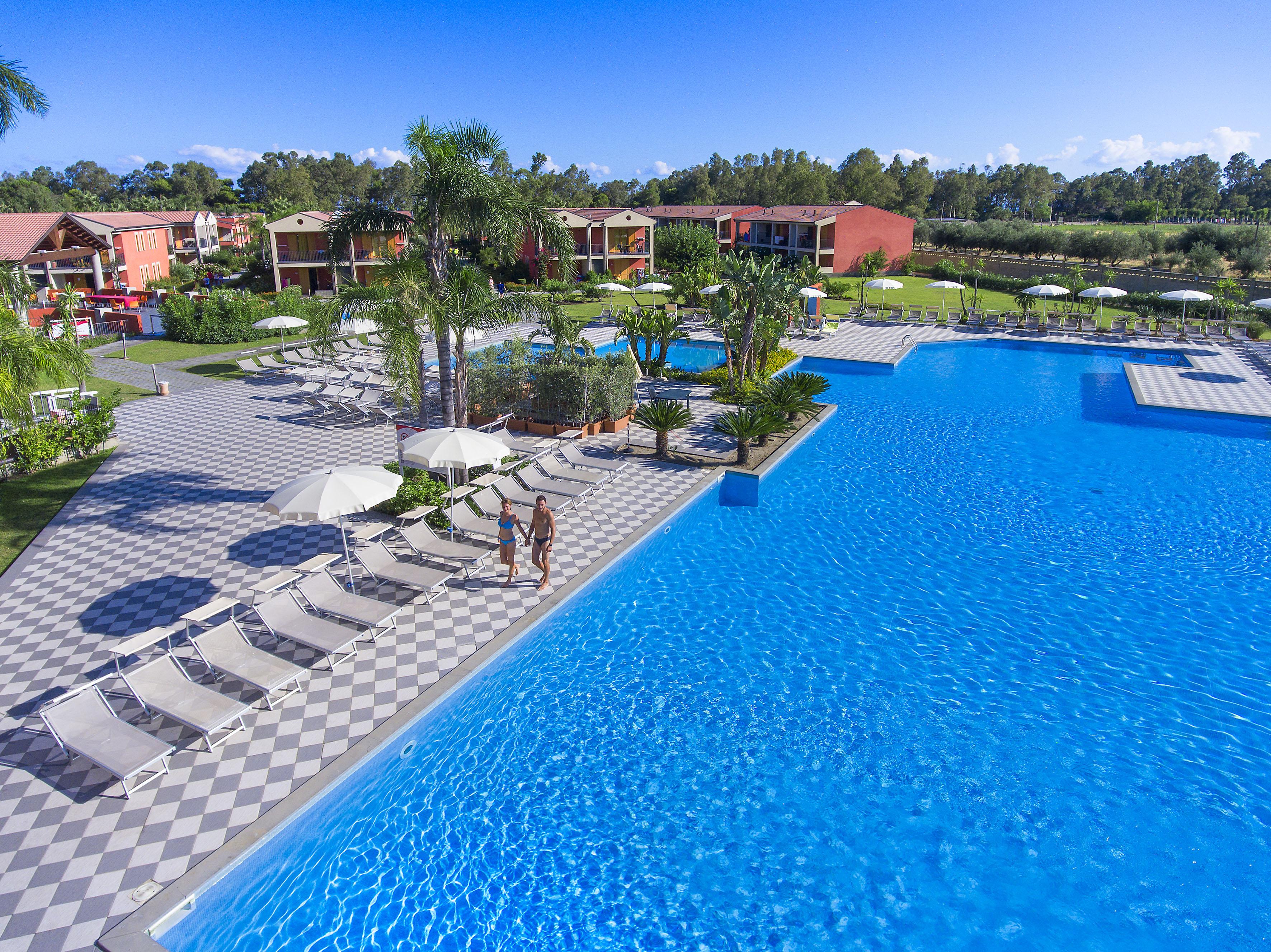Voi Baia Di Tindari Resort Фурнари Экстерьер фото